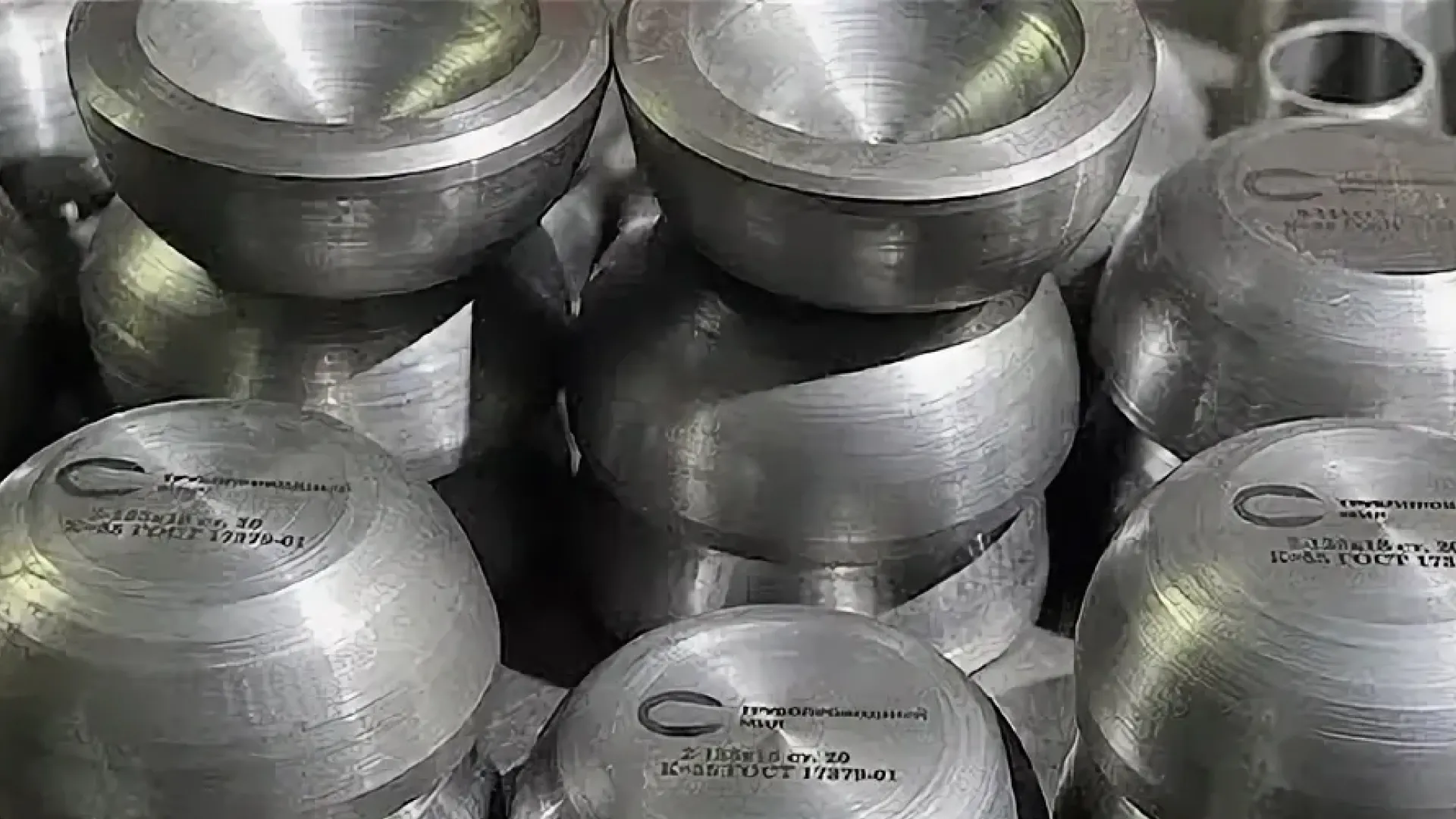 Изготовление заглушек 900 мм сталь