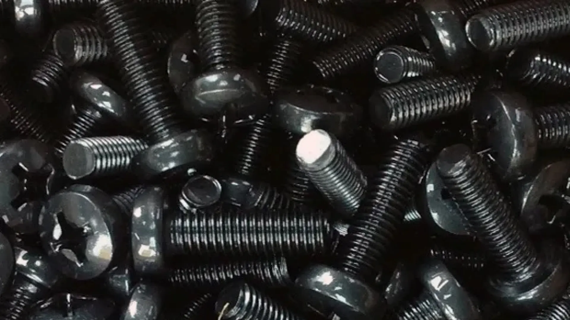 Оксидирование химическое шуруп